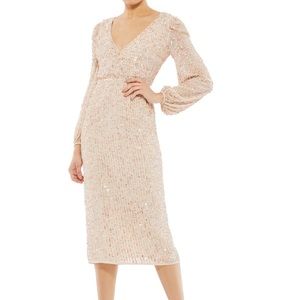 NWOT Mac Duggal long sleeve sequin cocktail dress